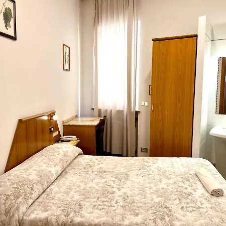 Piccolo Etruria Szálloda 2*