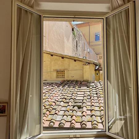 فندق Piccolo Etruria 2*