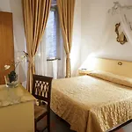 Piccolo Etruria Hotell
