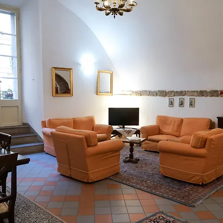 Hotell Piccolo Etruria 2*