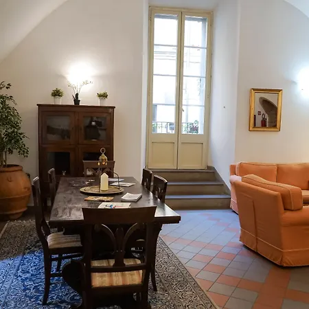 Hotell Piccolo Etruria 2*